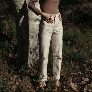 OZMA Kate Jean in Putty